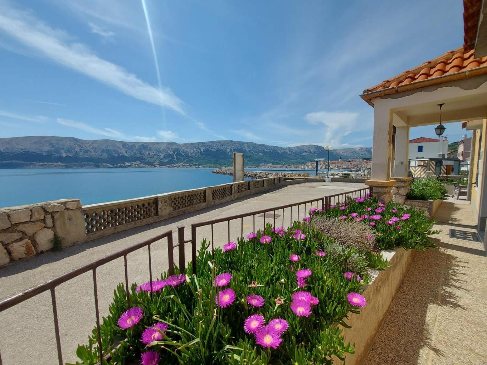 Beach Villa Baska エクステリア 写真